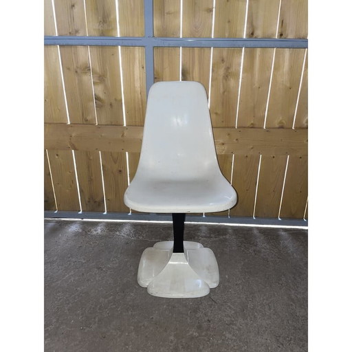 "Gautier" vintage cloverleaf chair in resin