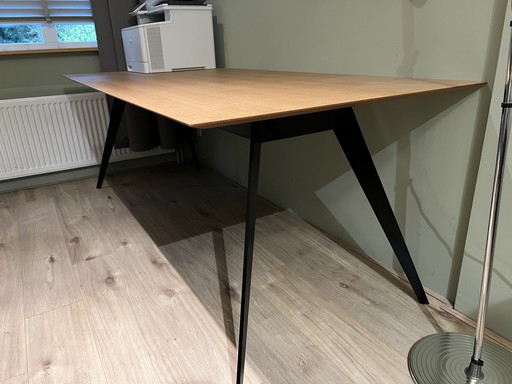 Treku Table