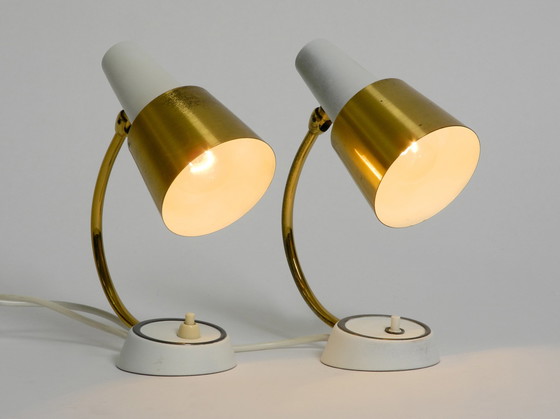 Image 1 of Deux belles lampes de chevet en laiton du Mid Century