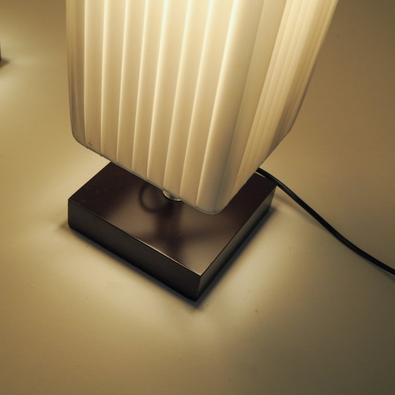 Image 1 of 2 lampade da terra in tessuto plissettato