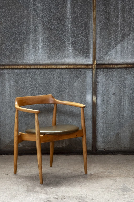 Arne Wahl Iversen ST-750 Chair in Elm, 1960s Denmark