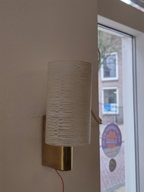 Image 1 of Lampada da parete vintage Lampada da parete Lampada in ottone e vetro 