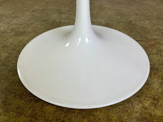 Image 1 of Knoll international Saarinen Tulip oval coffee table side table