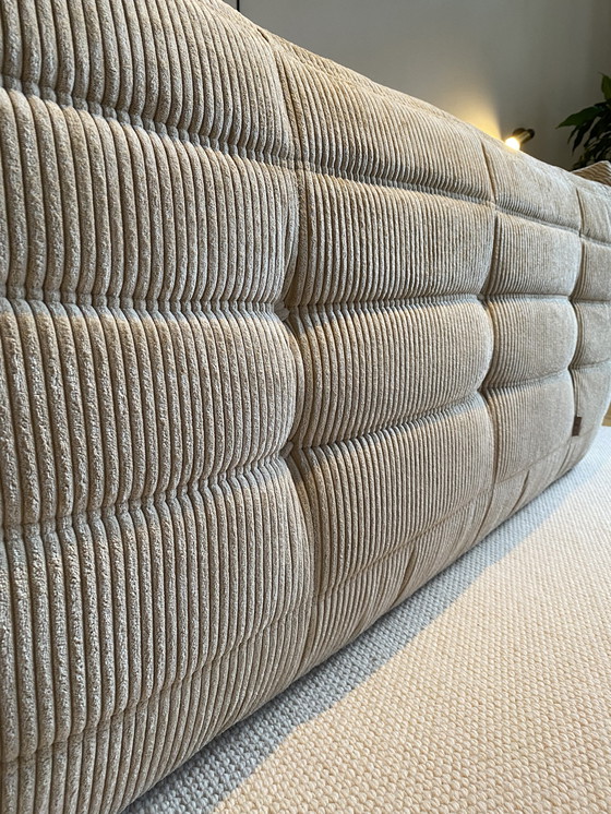 Image 1 of Ligne Roset Ensemble canapé Togo 4 pièces - Corduroy/Rib Beige