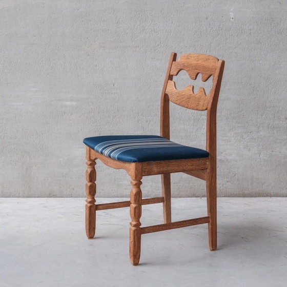 Image 1 of Set of 6 vintage dining chairs model "Razor back" in oakwood by Henning Kjaernulf, Denmark 1960