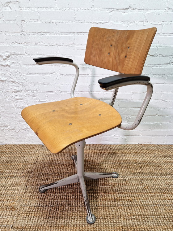 Image 1 of Ahrend Industrial Chair