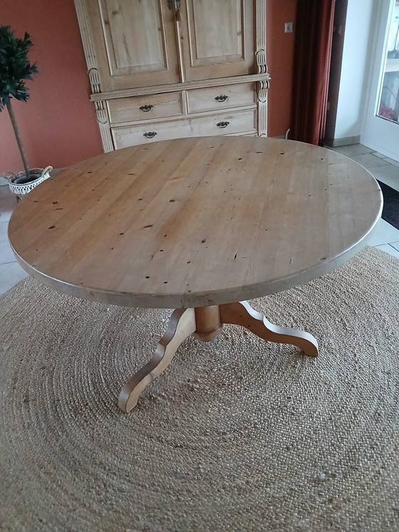 Image 1 of Dining Table Wood Farmers Pine Ø 130 6-8 People Countrywide