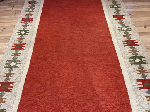 Mid-century Design handwoven kilim