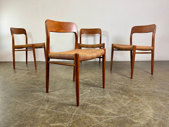 Image 1 of Set di 8 sedie in teak Niels Otto Møller Modello 75 Design danese 1960