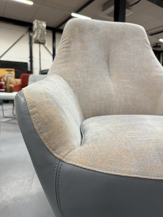 Image 1 of Leolux Cantate Swivel armchair gray fabric leather 