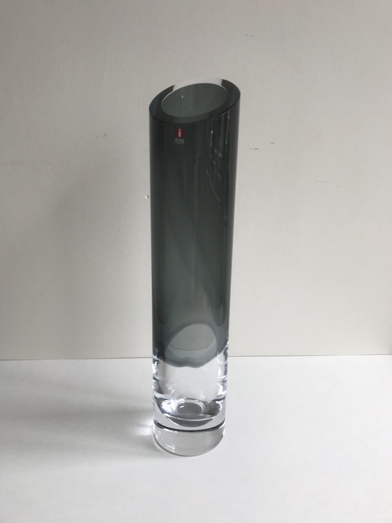 Image 1 of Iittala Kerttu Nurminen Nuutajarvi vase