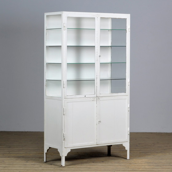 Image 1 of Industrial Medical Cabinet