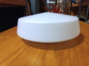 Lampe plafond vintage Bauhaus en opaline