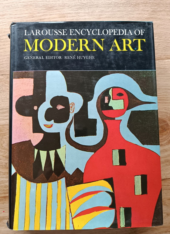 Image 1 of Larousse Encyclopedia of Modern Art boek