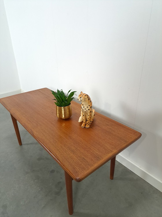 Image 1 of Tavolino da caffè vintage in teak impiallacciato