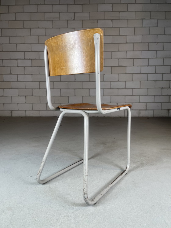 Image 1 of 15X Ahrend The Circle Tube Frame Chair