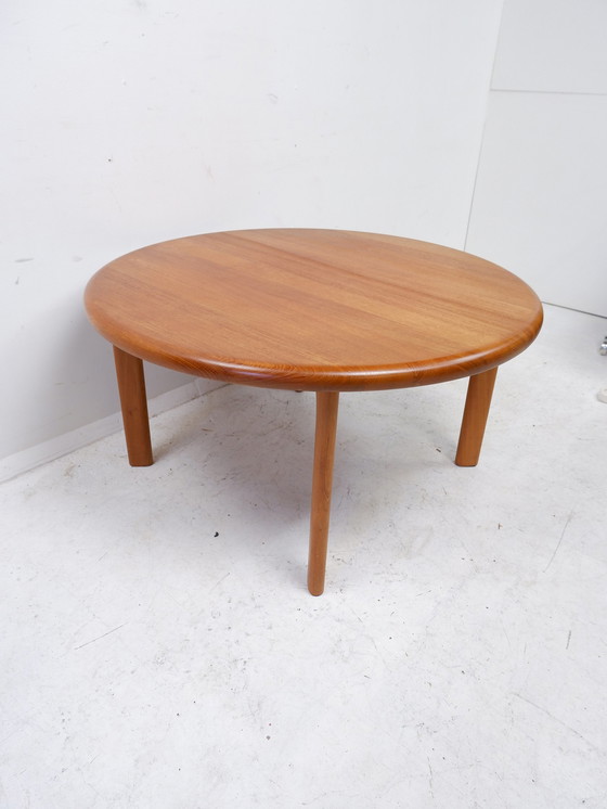 Image 1 of Table basse danoise par Niels Bach