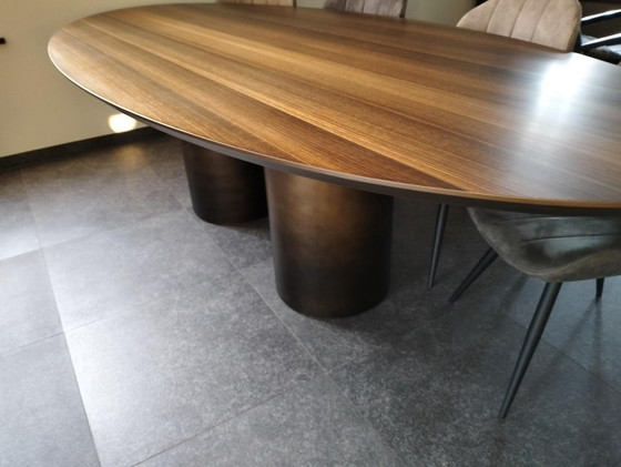 Image 1 of Tablez Oval Dining Table Benz