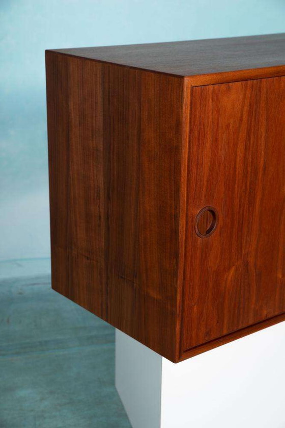 Image 1 of Mobiletto pensile in stile vintage danese, credenza sospesa