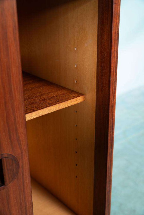 Image 1 of Meuble suspendu design danois vintage, buffet flottant