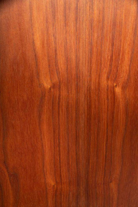 Image 1 of Meuble suspendu design danois vintage, buffet flottant