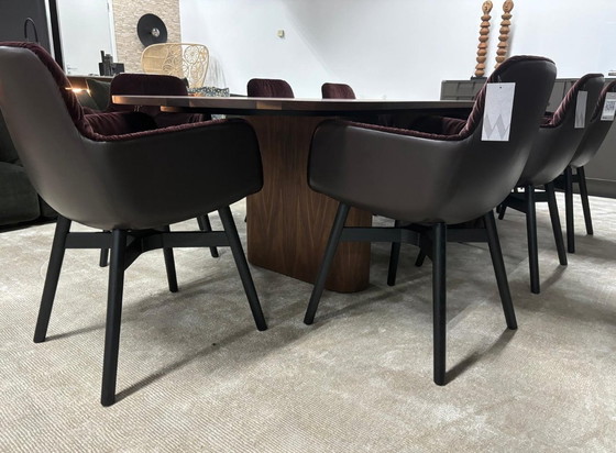 Image 1 of Arco Kami Table In Solid Walnut 105X280Cm Show Model Lp € 9,860.