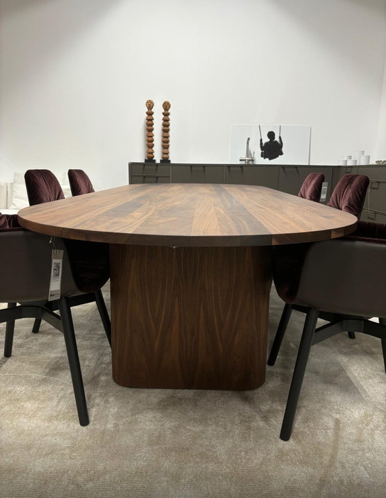 Image 1 of Arco Kami Table In Solid Walnut 105X280Cm Show Model Lp € 9,860.