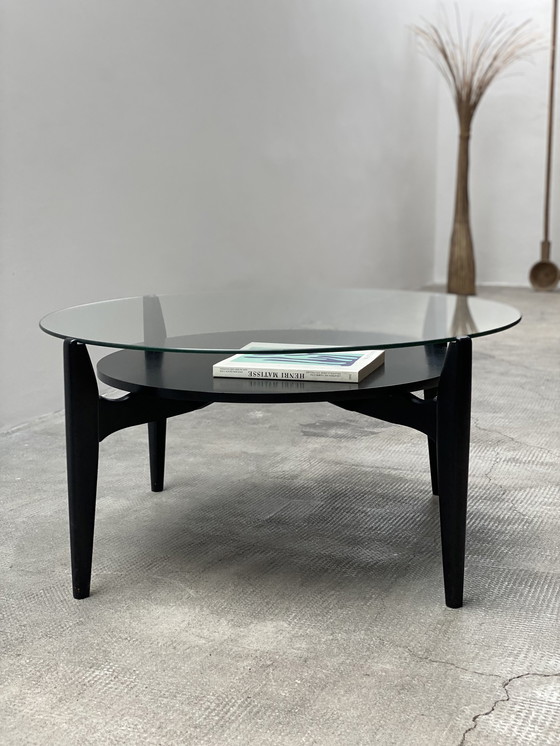 Image 1 of Wilhelm Renz 1960s Allemagne Table basse bois noir verre ronde 100cm