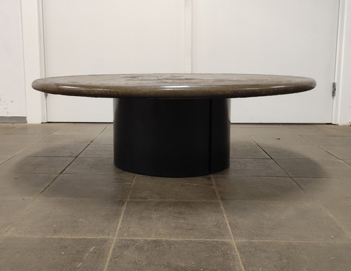 Paul Kingma round natural stone coffee table Ø 116cm