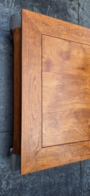 Design de la table de l'opium