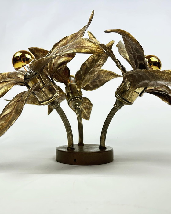 Image 1 of Vintage flower lamp