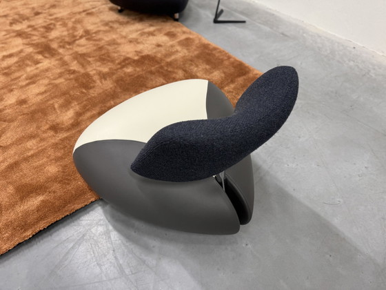 Image 1 of Poltrona Leolux Pallone Senso Pelle Tessuto Monza Blu 