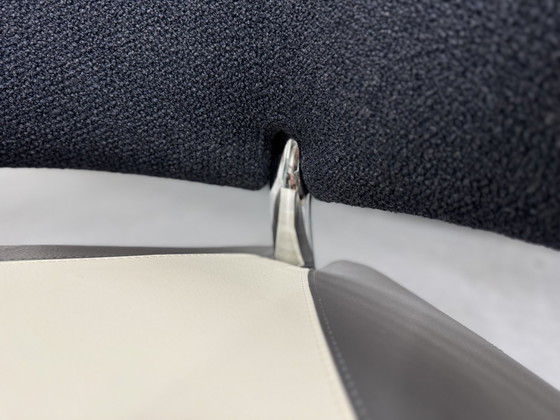 Image 1 of Poltrona Leolux Pallone Senso Pelle Tessuto Monza Blu 