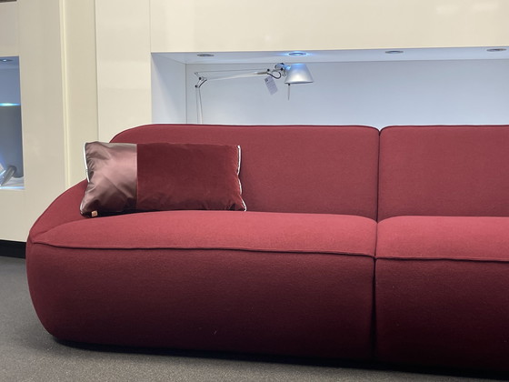 Image 1 of Leolux Pode Nivti 3.5 seater sofa NEW