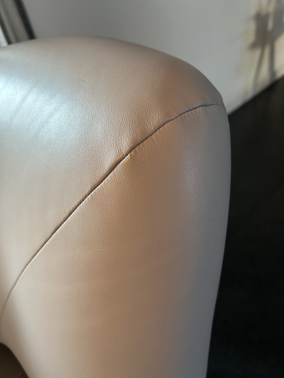 Image 1 of Leolux Kikko Chaise Longue Leather Design Armchair