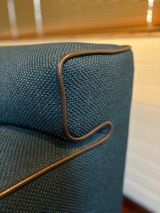 Image 1 of Pode Sofa Edit