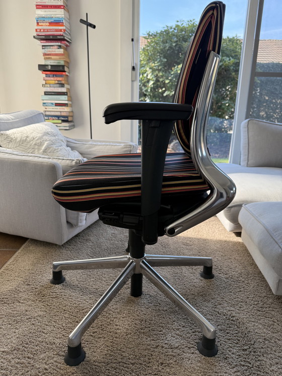 Image 1 of Ahrend 230 office chair Paul Smith