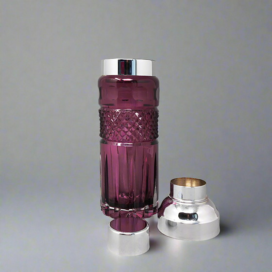 Image 1 of 1960s Gorgeous Purple Bohemian Cut Glass Cocktail Shaker. Fabriqué en Italie