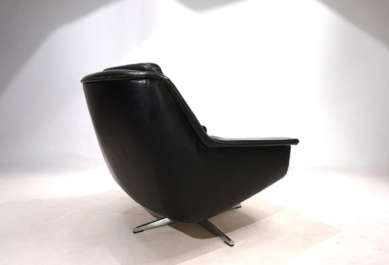 Image 1 of Chaise longue en cuir ESA 802 de Werner Langenfeld, 1960