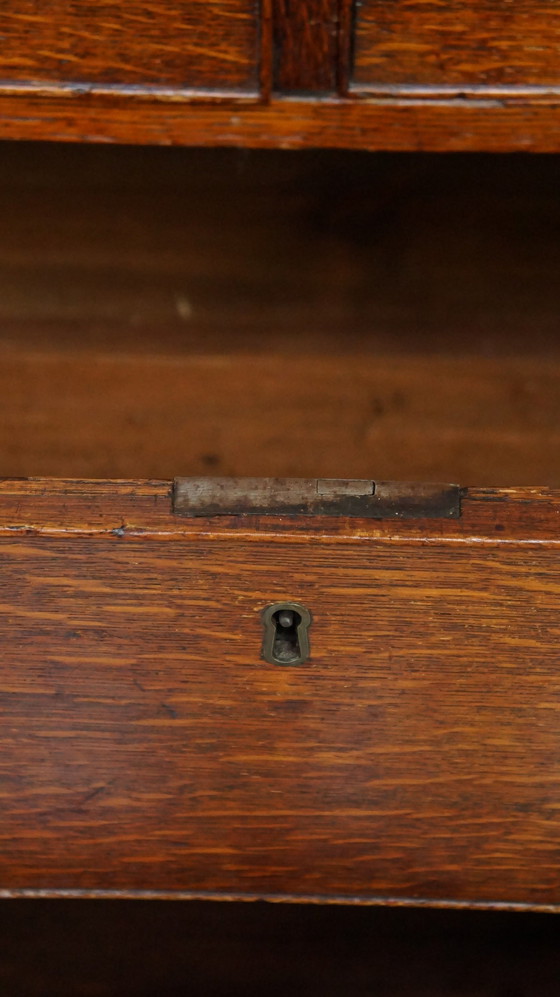 Image 1 of Oak Chest of Drawers With 5 Drawers