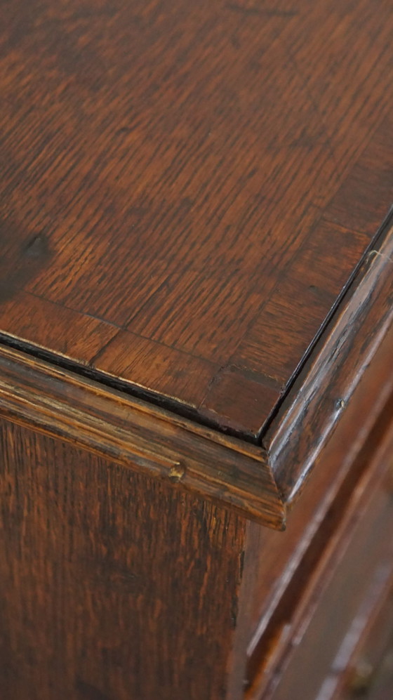 Image 1 of Oak Chest of Drawers With 5 Drawers