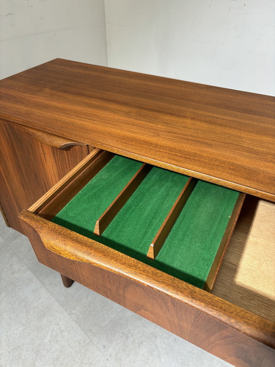 Image 1 of Buffet vintage "Sutcliffe