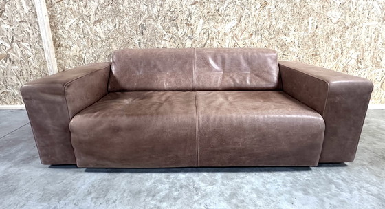 Image 1 of Molinari Leather 2 1/2 Seater Sofa.