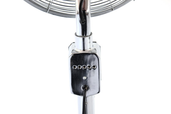 Image 1 of Luxury CINNI Design pedestal fan /Stand-Ventator in chrome with oscillation and 3 speeds, USA 1920s