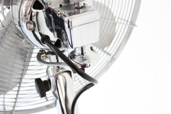 Image 1 of Luxury CINNI Design pedestal fan /Stand-Ventator in chrome with oscillation and 3 speeds, USA 1920s