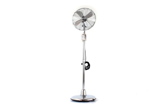 Image 1 of Luxury CINNI Design pedestal fan /Stand-Ventator in chrome with oscillation and 3 speeds, USA 1920s