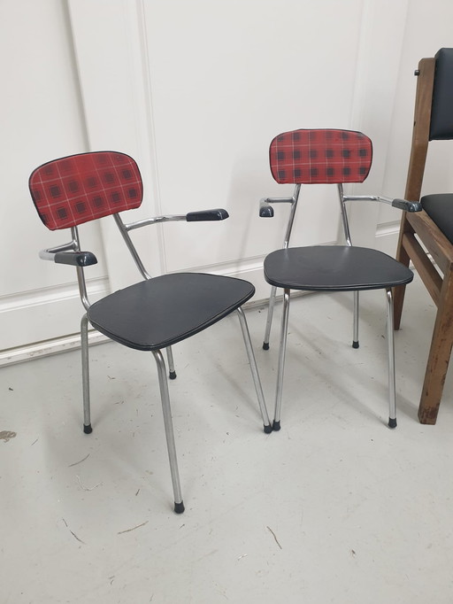 2 Toddler chairs