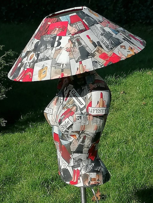 Fashion Lady Floor Lamp