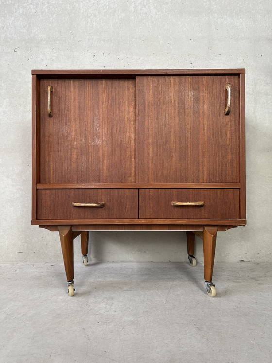 Image 1 of Credenza vintage di metà secolo - teak