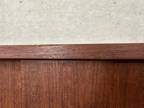 Image 1 of Armoire vintage du milieu du siècle - teck